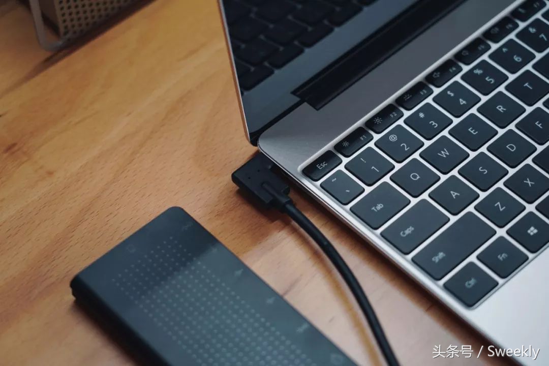 笔记本扩展坞选哪种接口,笔记本扩展坞可以扩展哪些