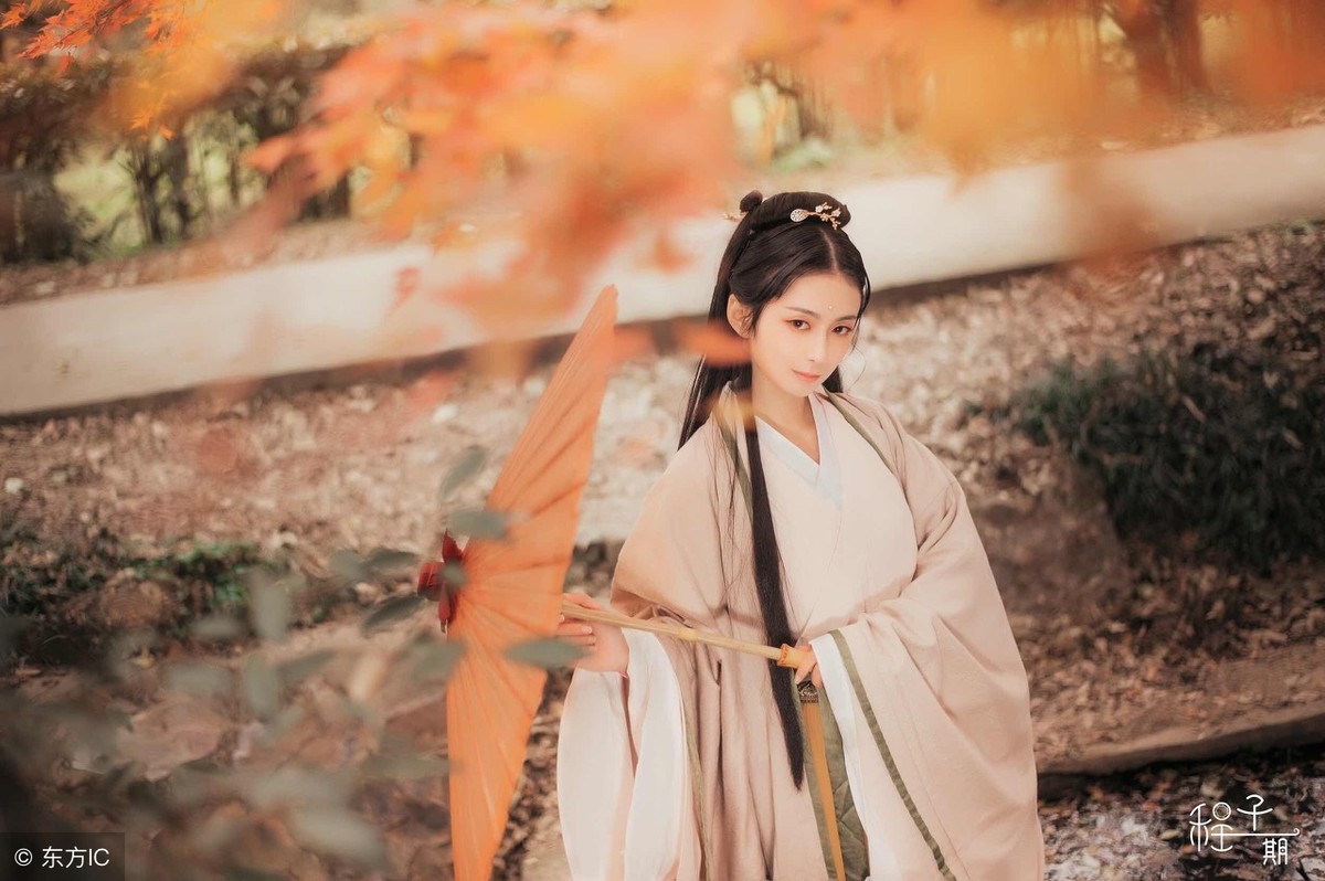 小说两个人同时说话怎么写,小说描述两人在说话