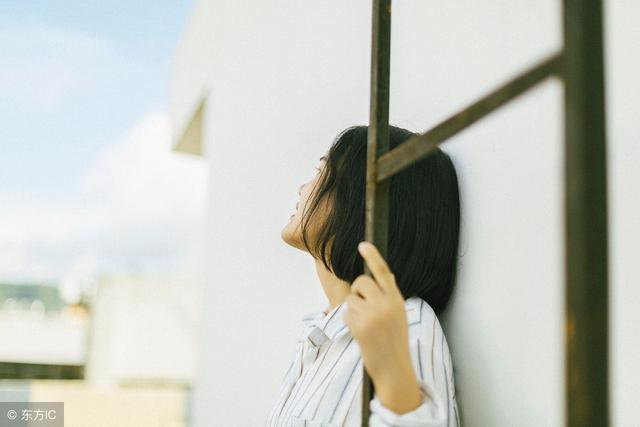 重男轻女家庭小说,小说亲生父母重男轻女