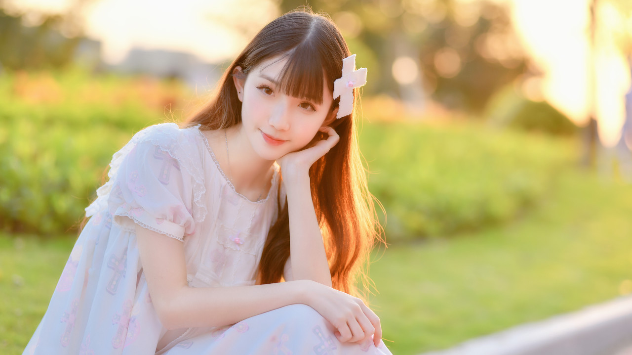 小说：美女老师错识干爹，学生看不过眼，主动见面，会发生什么？