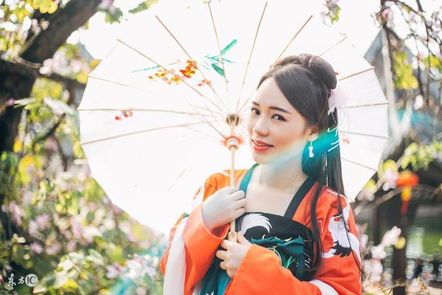 小说：她把大蛇带回家，蛇肉可以吃，蛇胆可以卖，娘看到却吓坏了