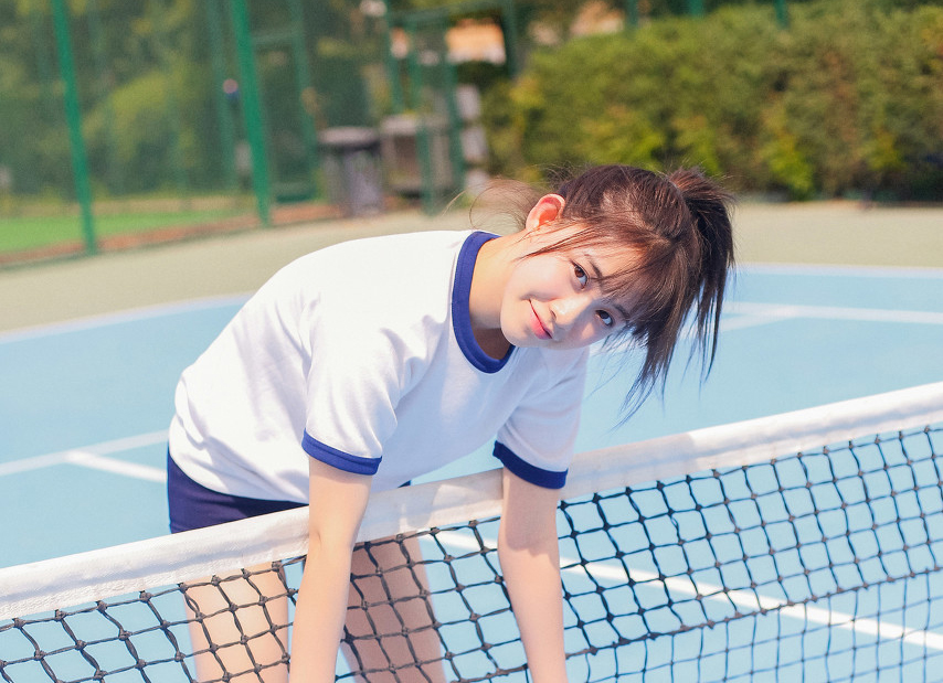 女医生因遭电击穿越古代,古代女主被电击24小时