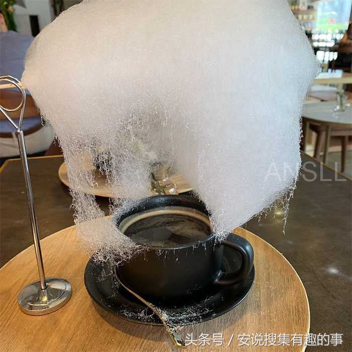 网红小清新咖啡店,小清新草莓咖啡杯