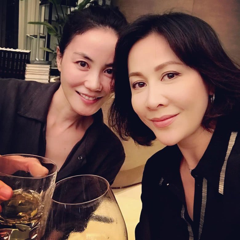 窦唯王菲离婚原因揭秘,王菲窦唯离婚时多大年纪