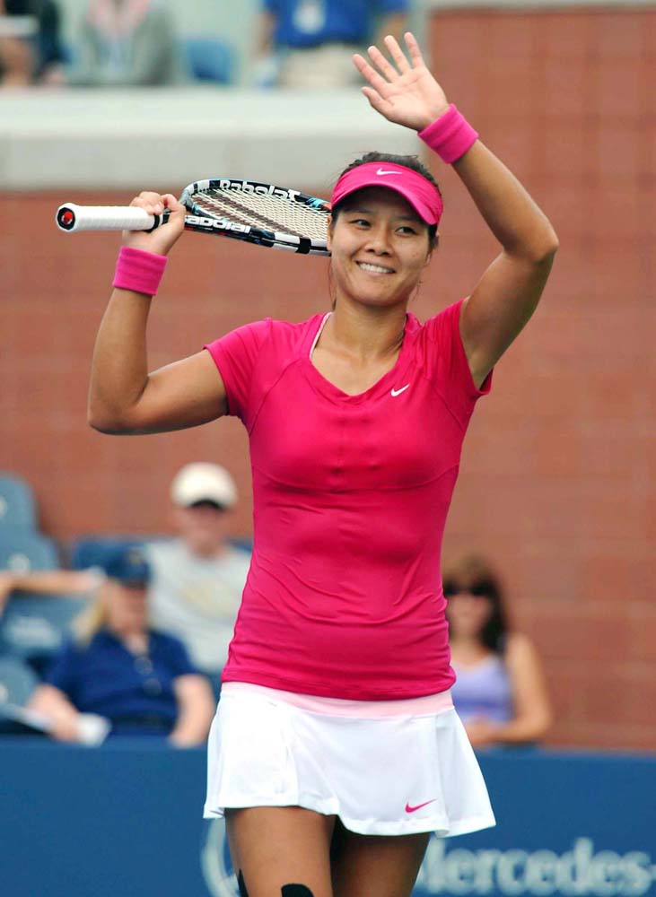 姜山李娜网球对决,李娜姜山网球指导