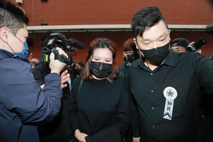 吴孟达和侯珊燕孩子多大了,侯珊燕和吴孟达有几个孩子吗