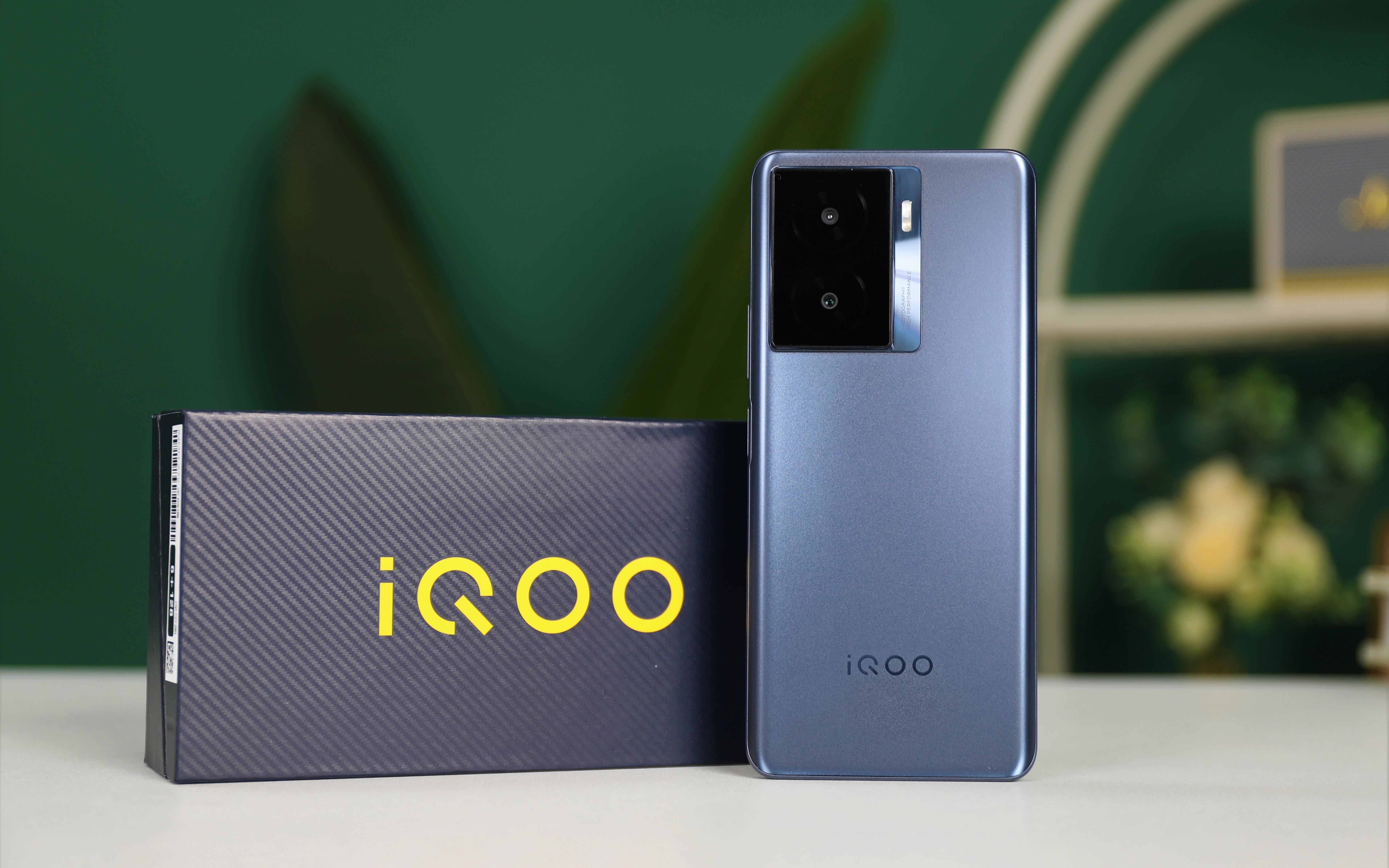 这几款手机值得入手,三款好评度高的手机实用性很强