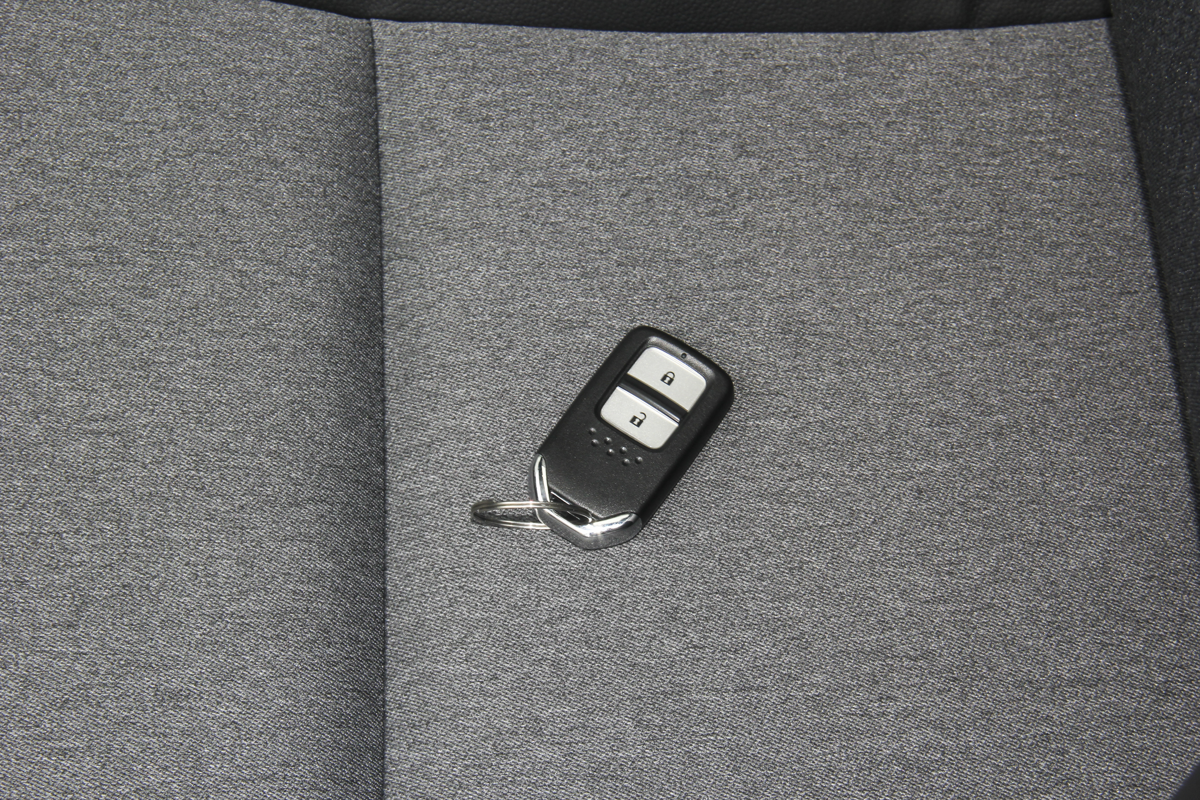 本田xrv锁车没有声音解决办法,本田xrv怎么设置急刹车双闪