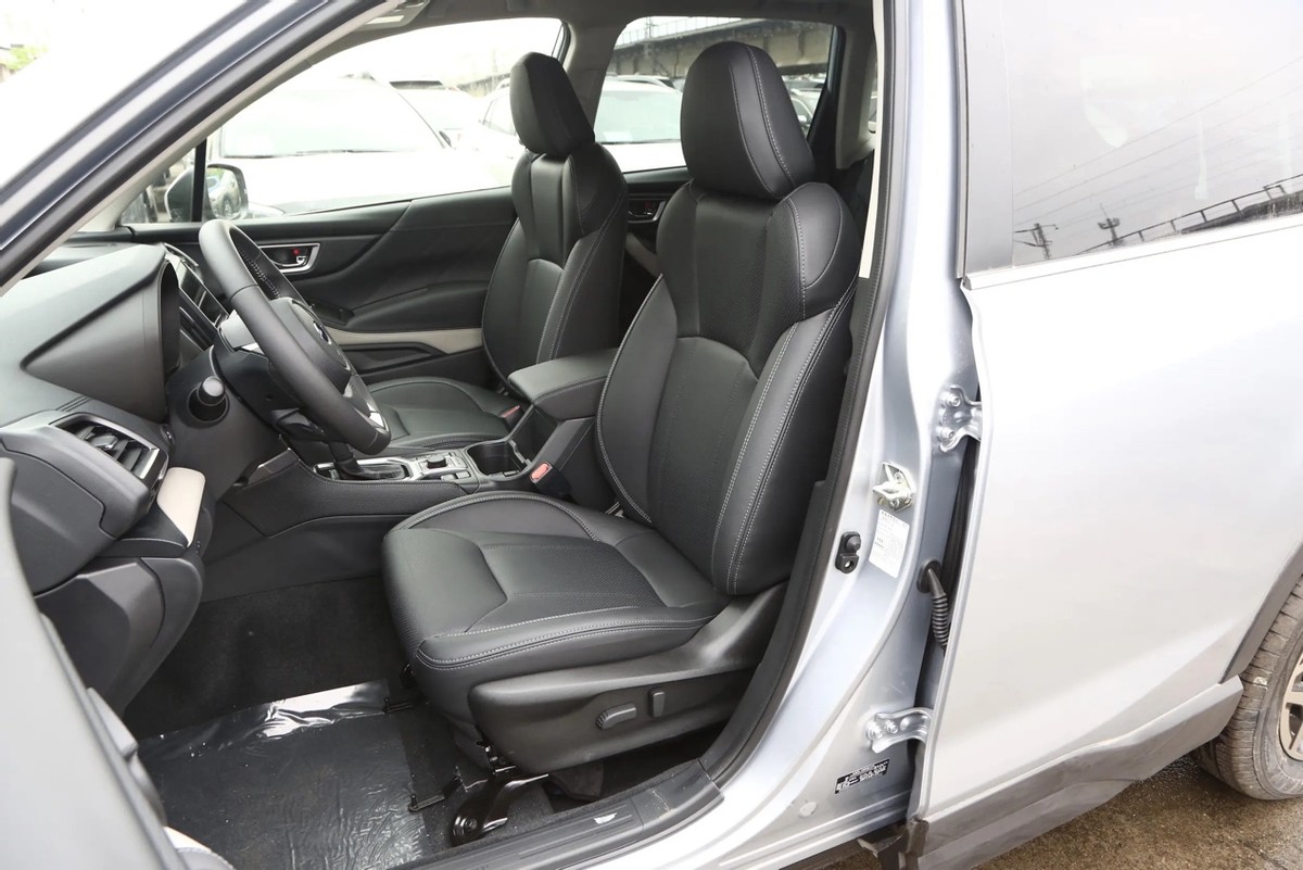 斯巴鲁森林人2022款试驾视频,斯巴鲁森林人2022款1.8t