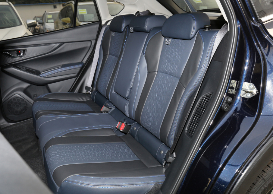 斯巴鲁crosstrek旭豹和xv的区别,斯巴鲁xv的特点和不足