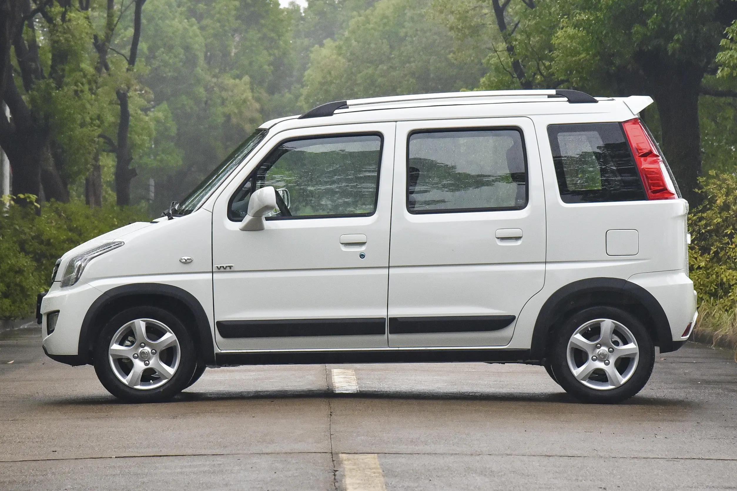 新款北斗星x5值得买吗,5-10w适合年轻人的家用车