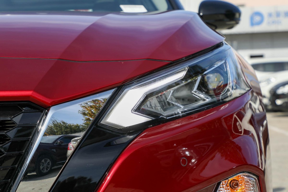 2.0t的日产天籁最新款价格多少,东风日产天籁2.0和2.0t怎么选择