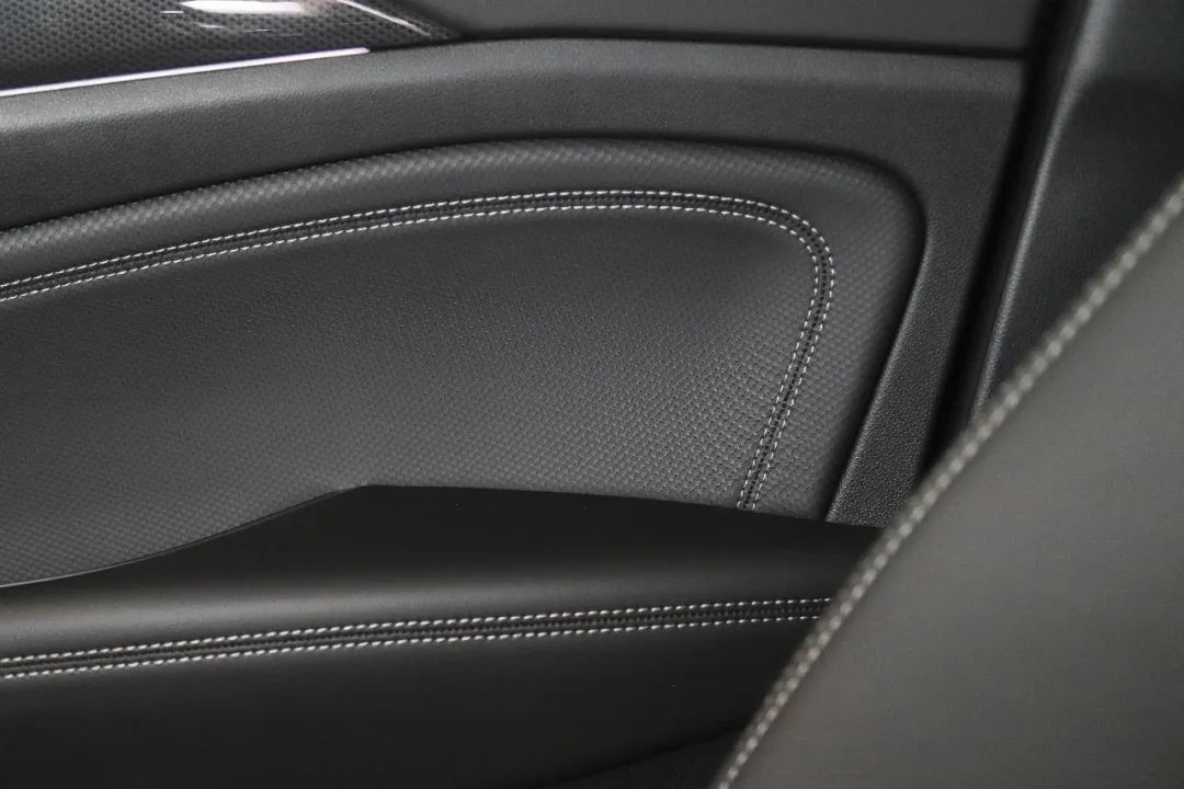 新款别克君威到底值不值得入手,15万元的新款别克君威还值得选吗