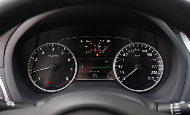 轩逸经典1.6动力怎么样耐用吗,轩逸经典1.6自吸动力怎么样