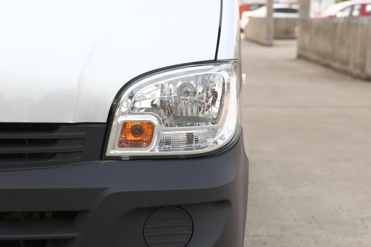 个人买货运版五菱之光有什么弊端,新的五菱之光最便宜多少钱