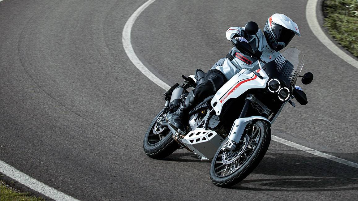 DucatiDesertX及多款车型更新，加入原厂Turn-by-Turn导航功能！