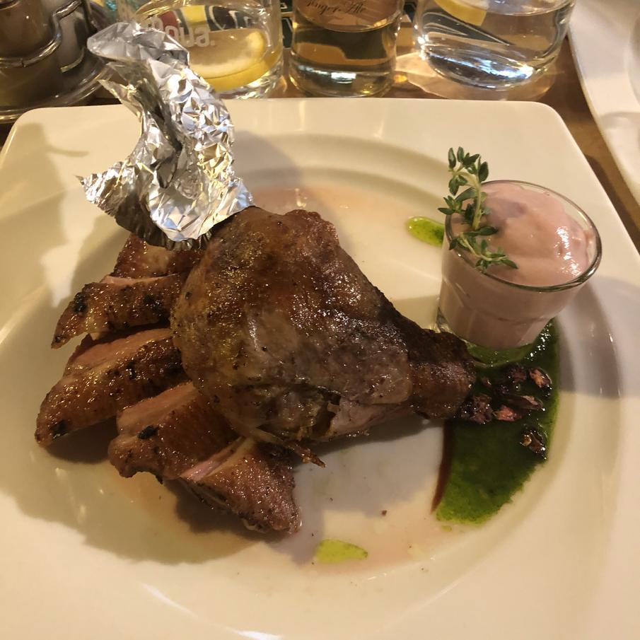 奥迪烧机油和机油有关系吗,奥迪加什么机油不烧机油