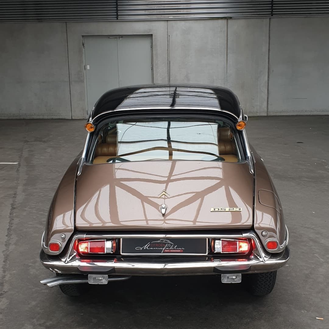 诞生于67年前的雪铁龙DS曾惊艳了世人