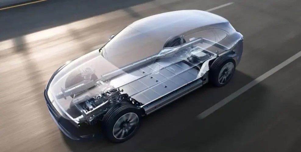 新能源车的电池到底能扛多久,新能源汽车跑几年电池就不行了