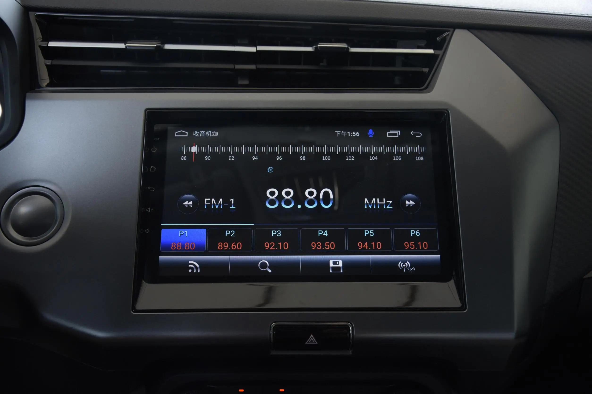 奇瑞瑞虎3x售价多少钱,奇瑞瑞虎3x2020款自动挡车型