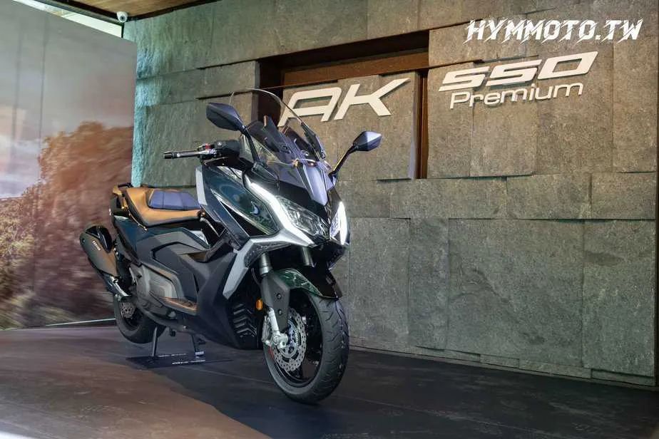 光阳ak550有tcs吗,光阳赛艇ak550长途感受