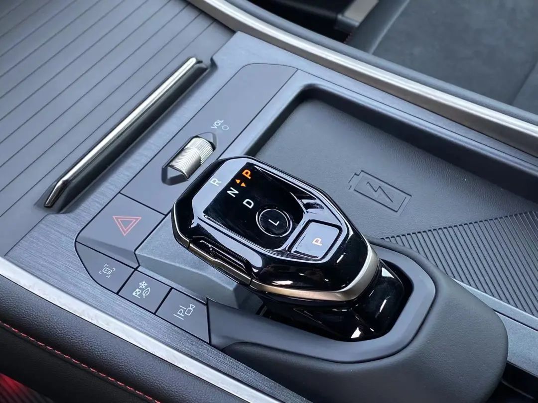 锐界l混动版四驱七座stline版顶配,新一代福特锐界L将亮相