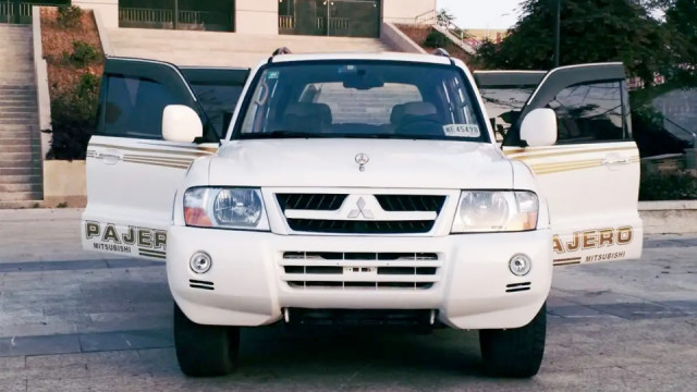 30万内可买到哪年二手的帕杰罗,30万的帕杰罗三门