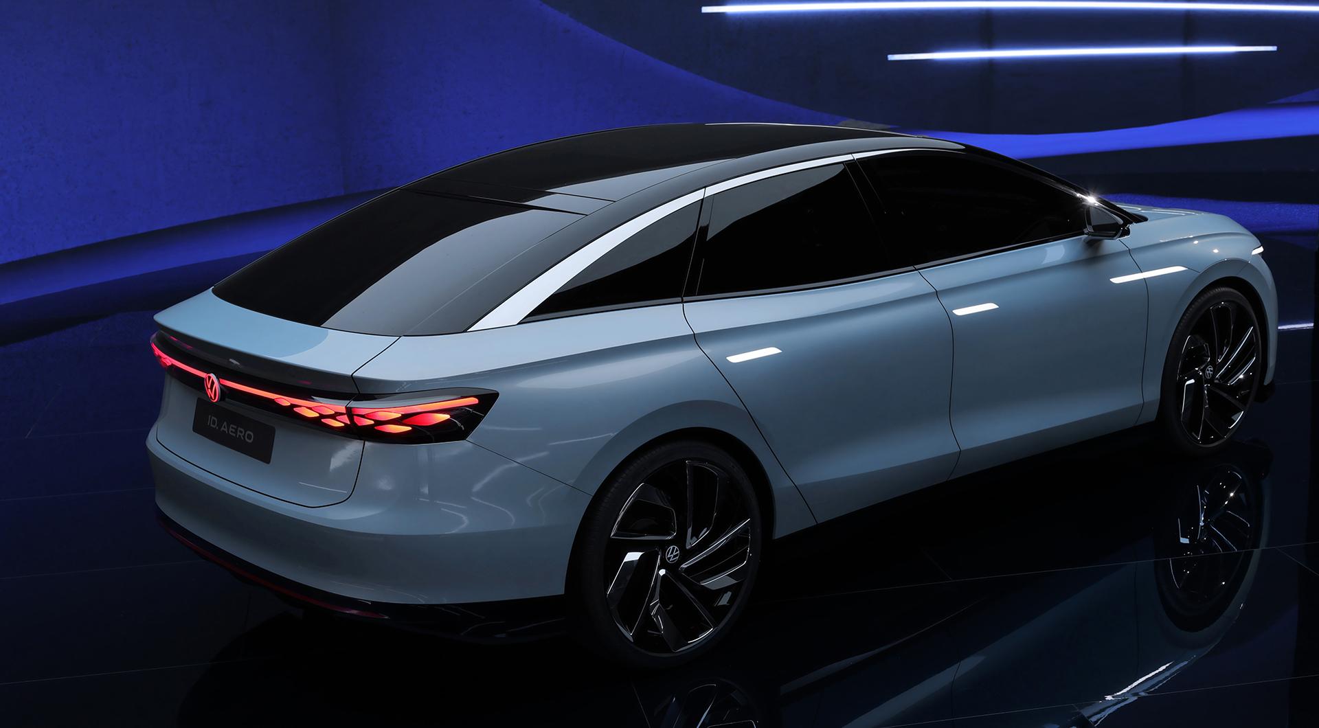 大众id.aero概念车正式发布,大众aerob最新谍照曝光