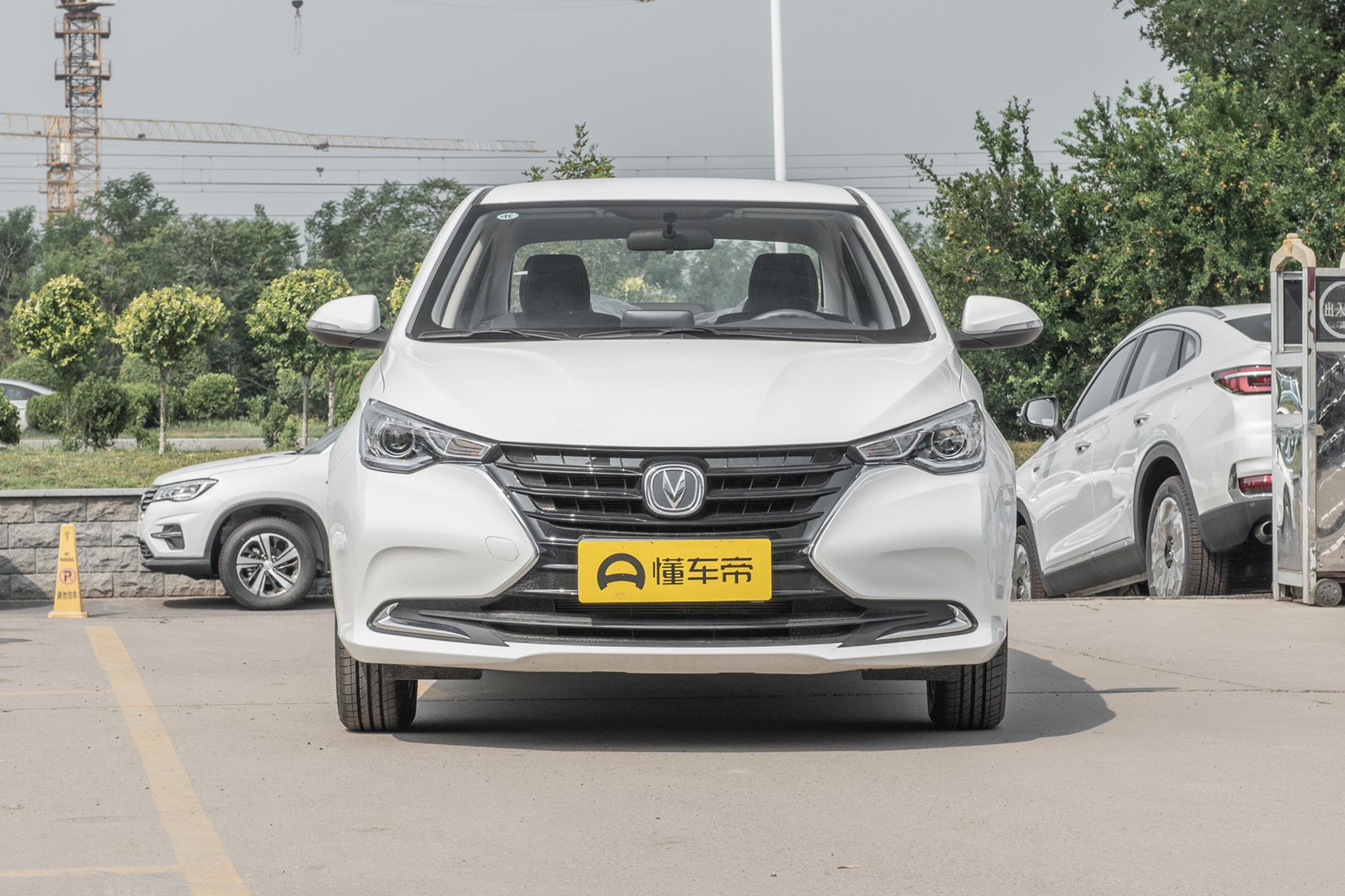 14款长安悦翔1.3三厢,长安第三代新悦翔手动挡豪华版