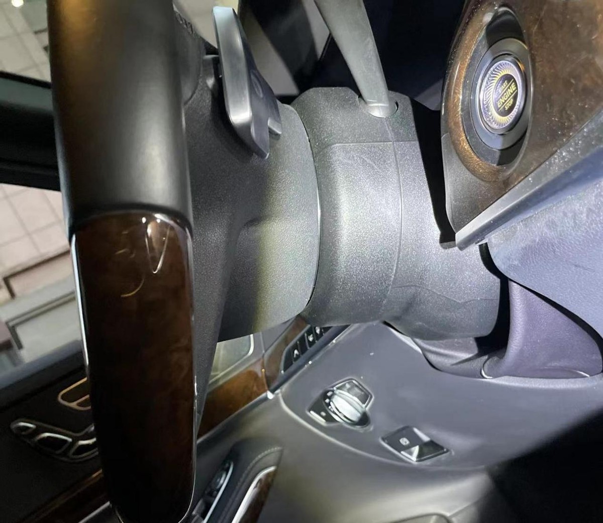 老款奔驰s350l值得买吗,05年的奔驰s350l还值得买吗