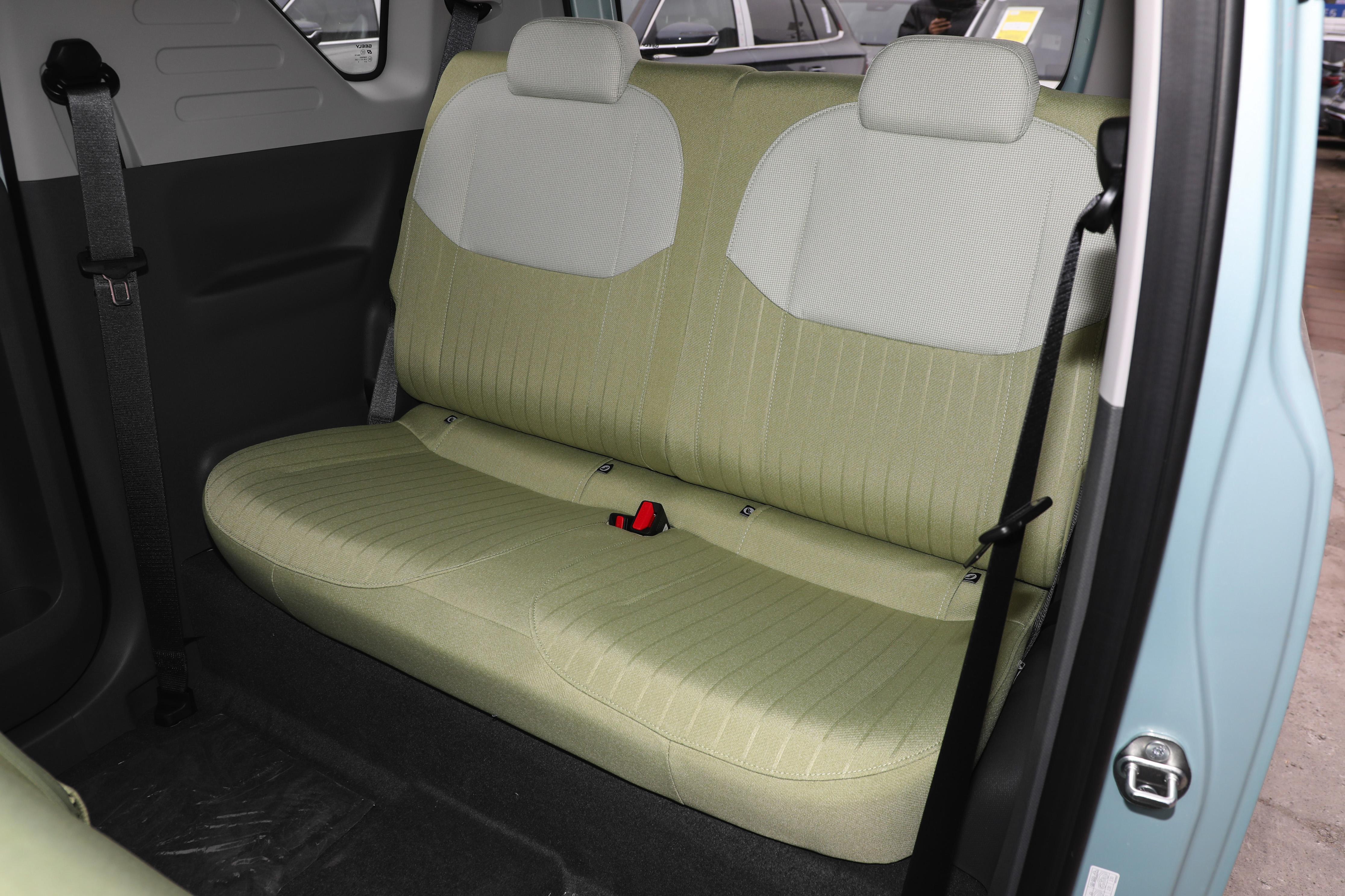 吉利熊猫mini龙腾版pro落地价,熊猫mini龙腾版报价3.29万