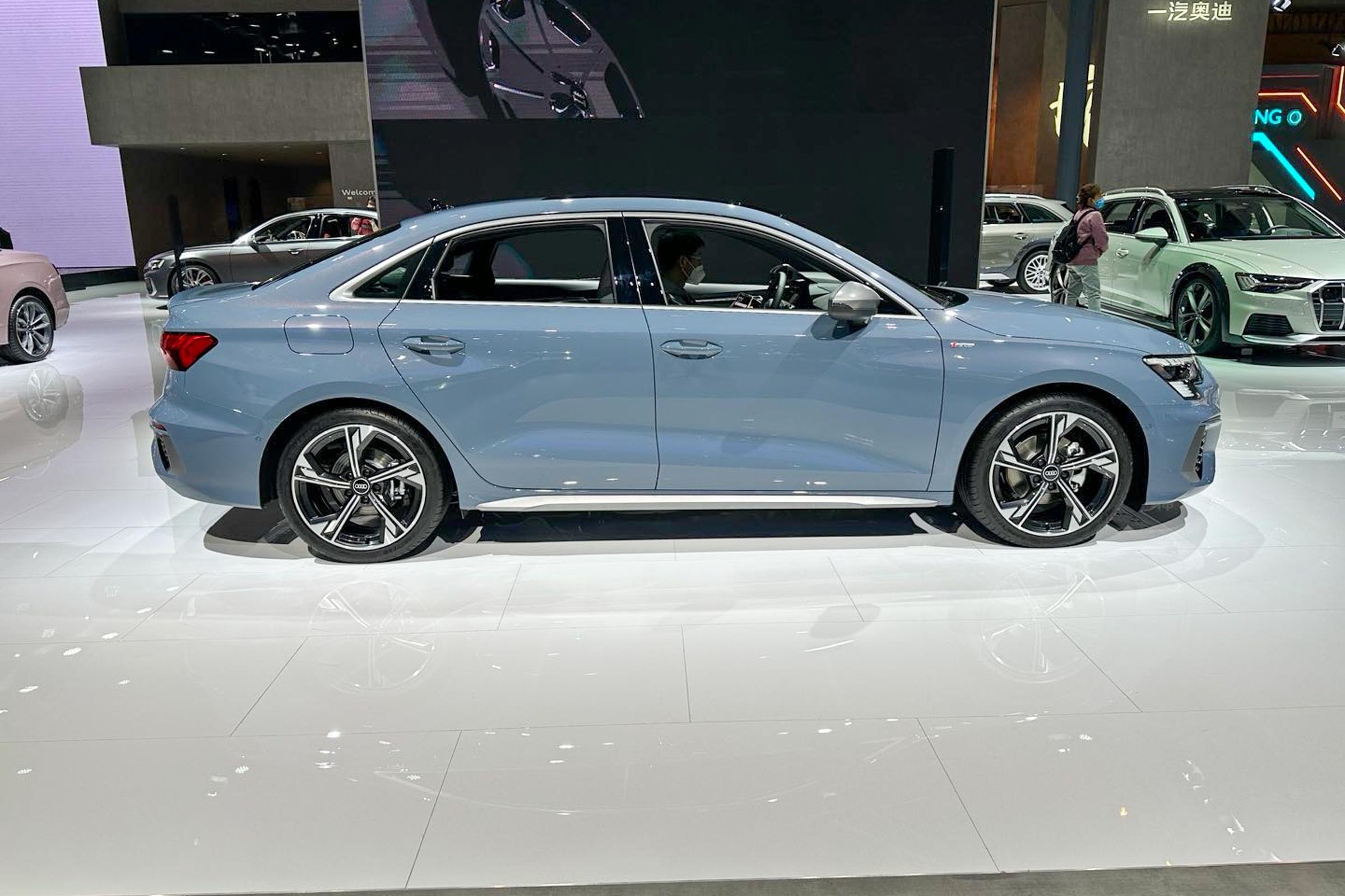 奥迪a3两厢2023款,换1.5t动力新款奥迪a3渲染图来了