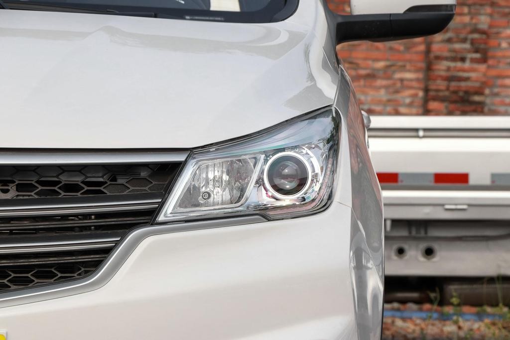 宝骏730性价比最高的国产家用轿车,宝骏730测评视频2021