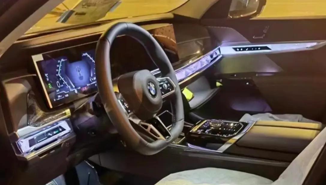 宝马7系2023款预计上市时间,宝马7系2023款下一代效果图