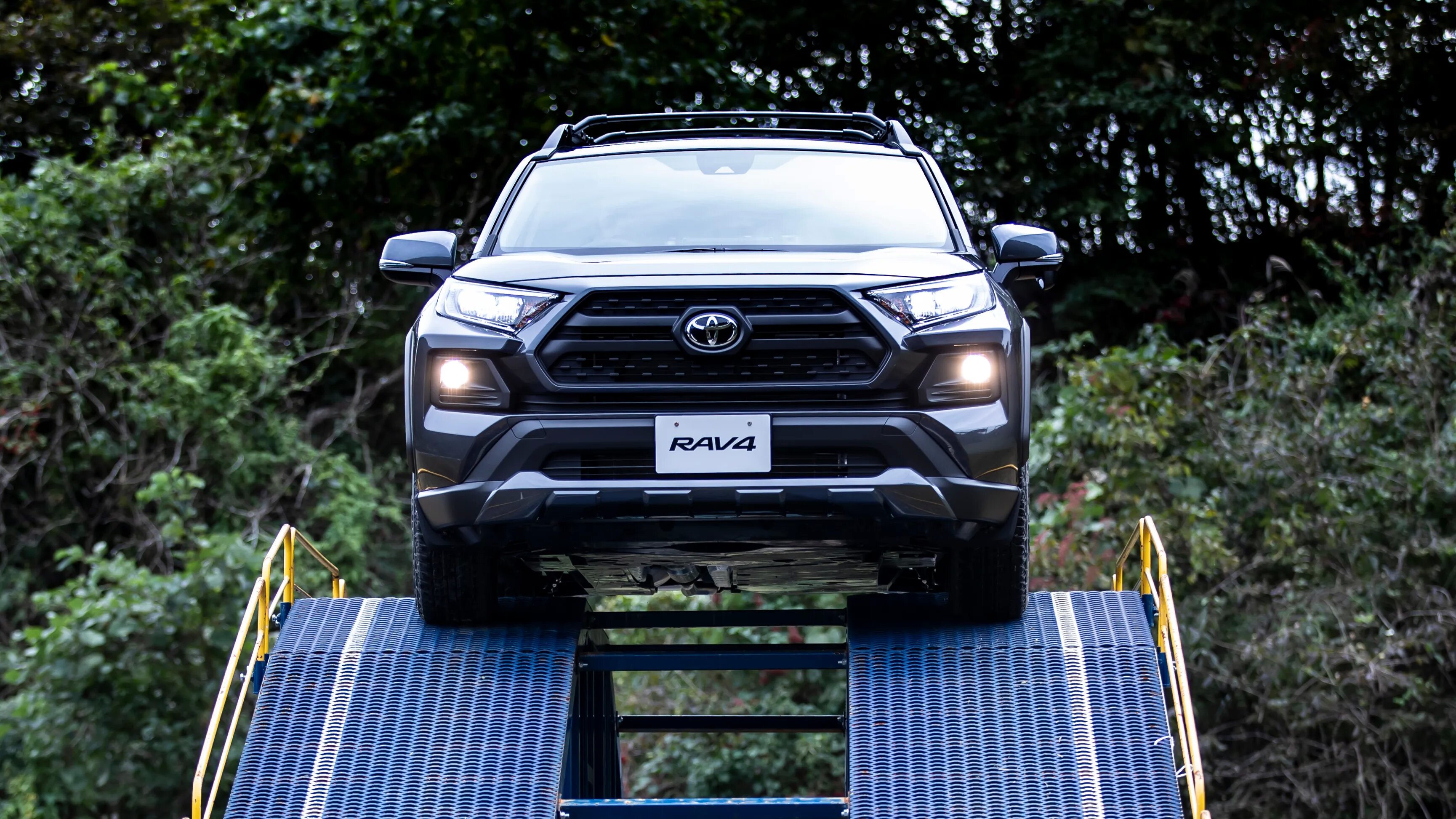 丰田suvrav4落地价,丰田rav4怎么样好不好