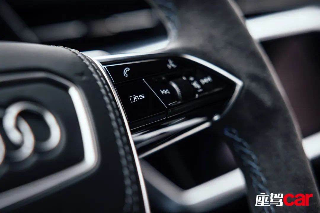 战斗力爆表的汽车,奥迪厉害的发动机