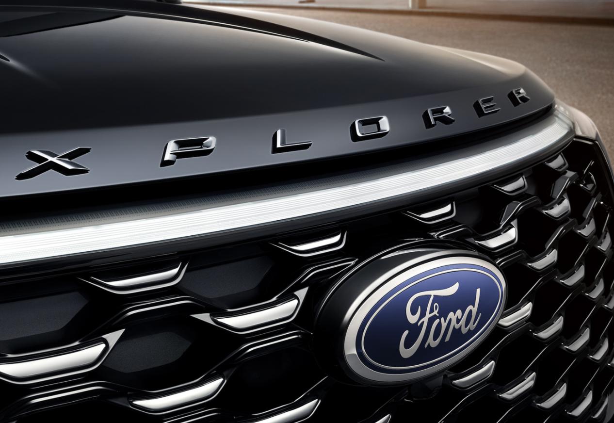 卡罗拉双擎碰撞测试 (2016款卡罗拉双擎精英版安全测评)