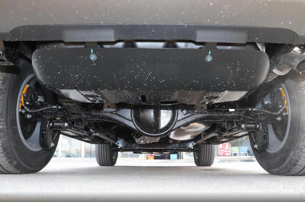 20万左右的7座四驱硬派越野车推荐,最新硬派越野排行