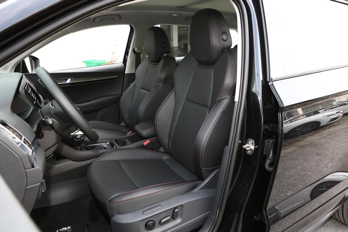 大众斯柯达柯珞克报价及图片suv,斯柯达柯珞克与大众途岳哪个好