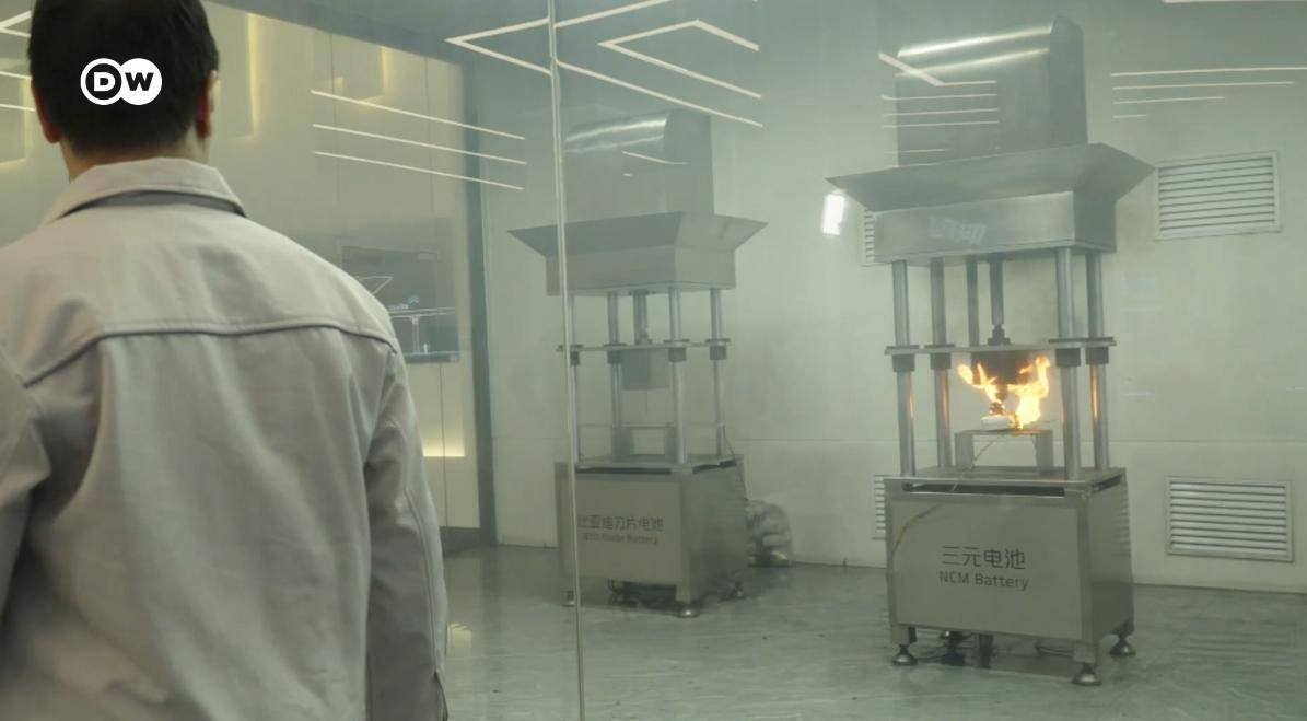 比亚迪为何突然崛起 (比亚迪电池全球第几)