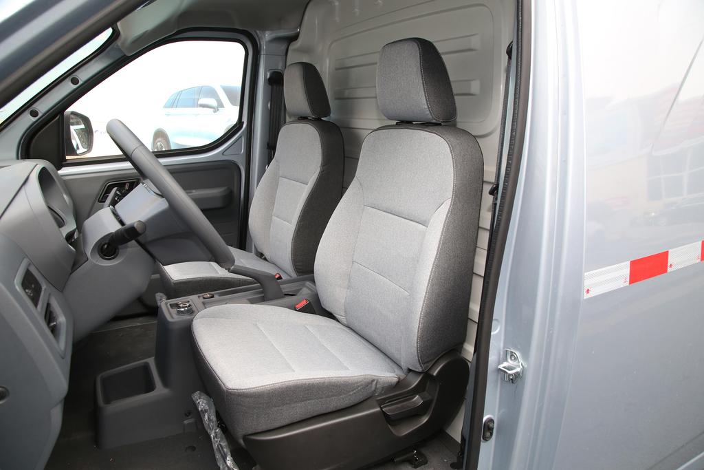 泉州五菱扬光落地价,五菱扬光电池靠谱吗