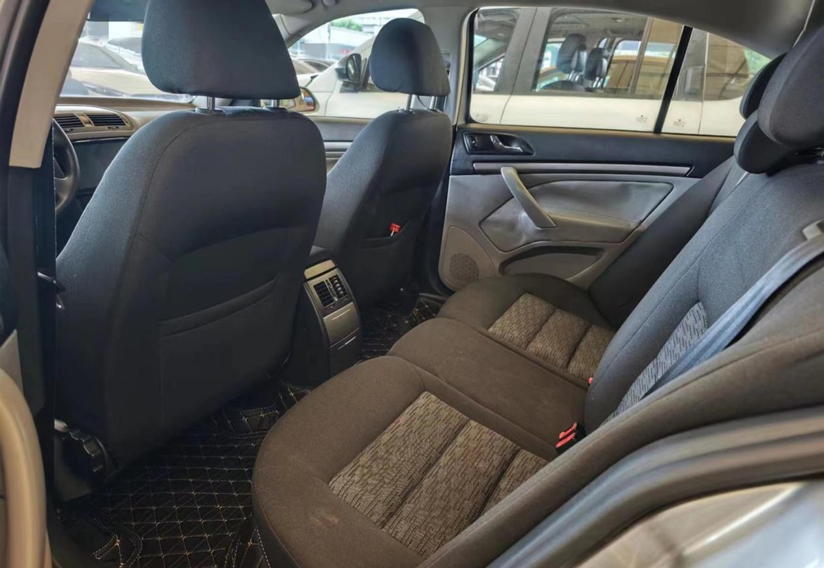 成都斯柯达明锐二手车2万,2万斯柯达明锐