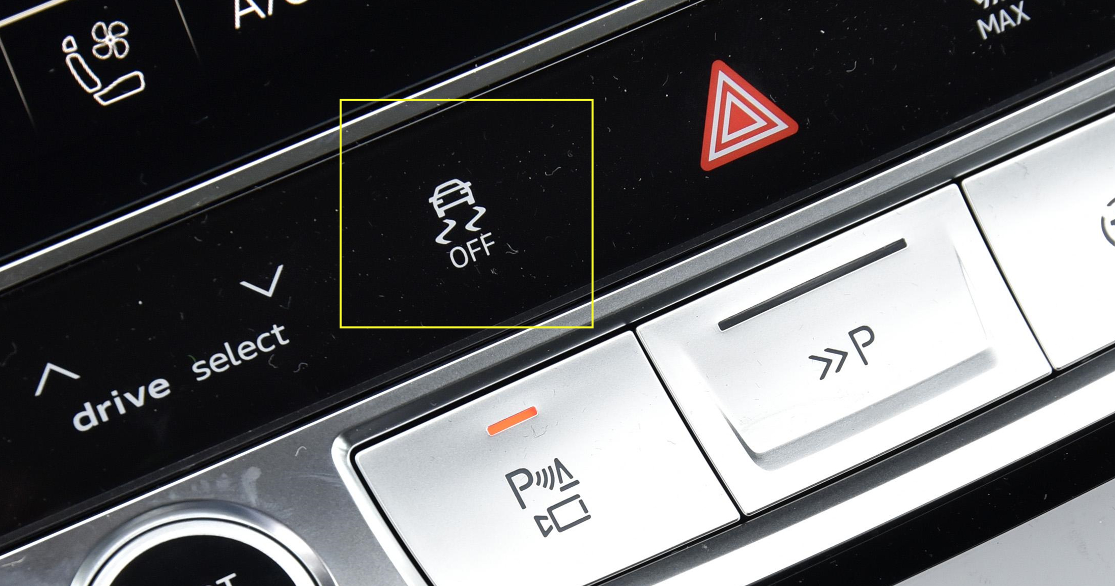 2019款奥迪Q73.0T55技术型参数,2023款q745tfsi有空气悬架吗