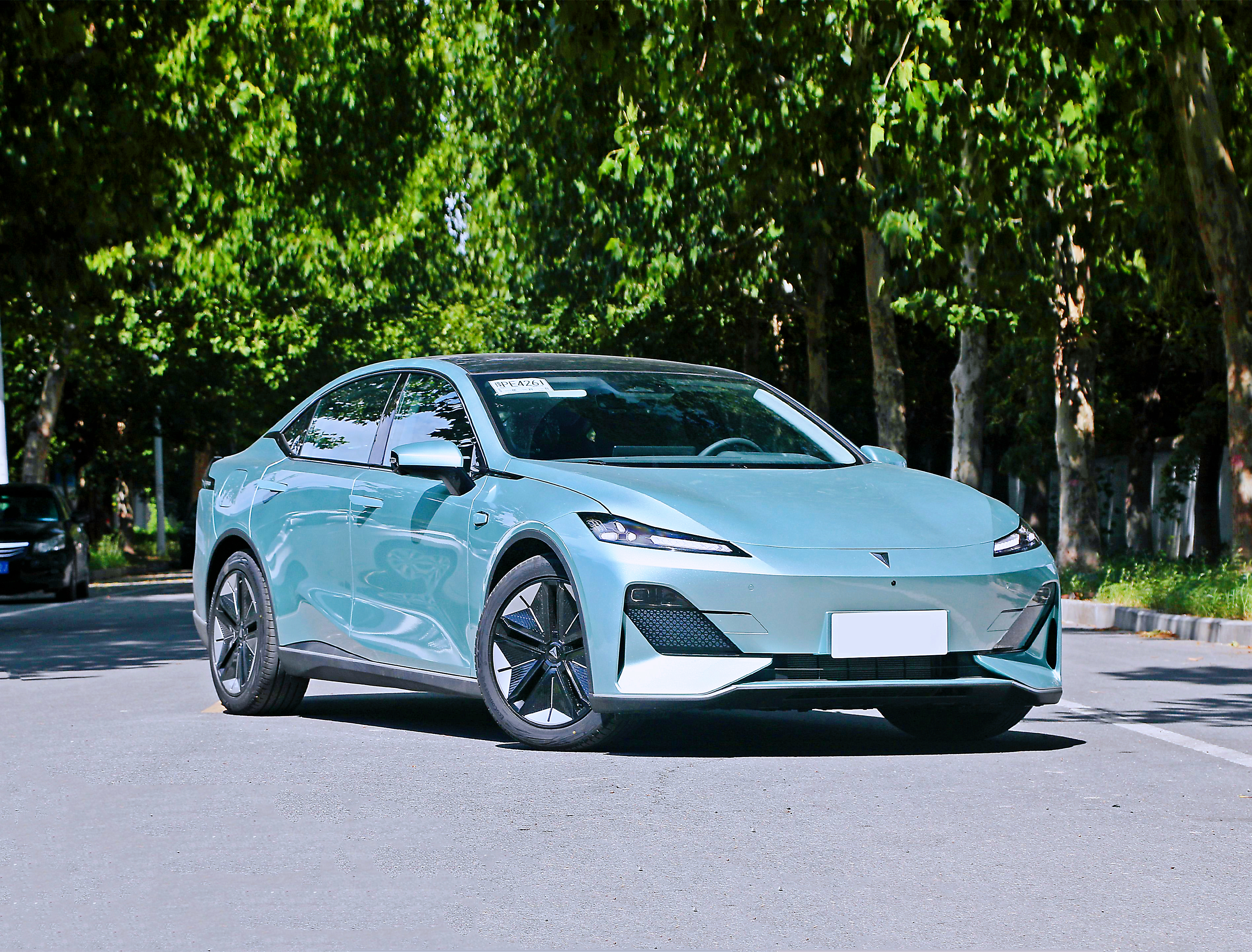 安全空间好开的合资中型轿车推荐,省油不容易坏的紧凑轿车推荐