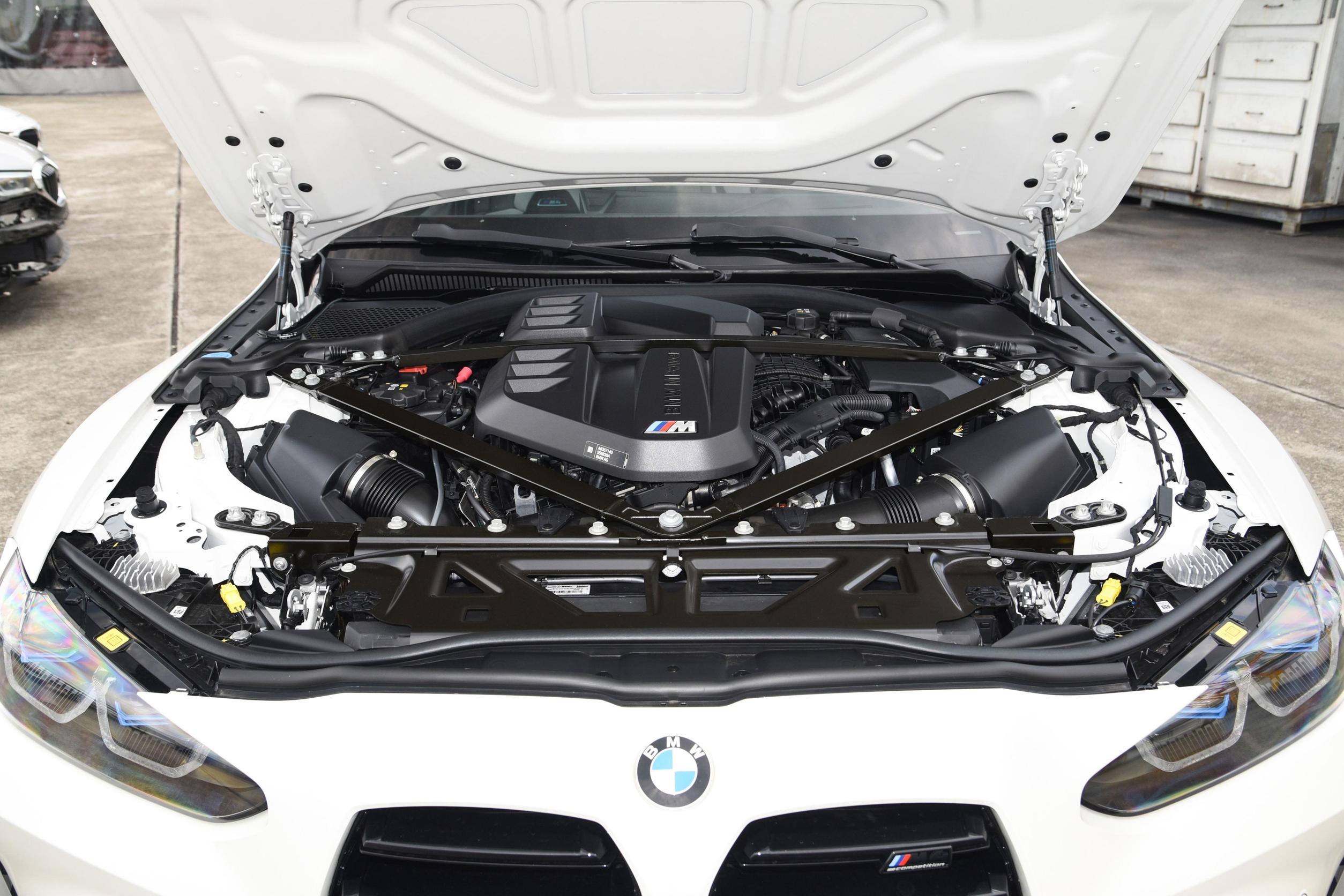 售价89.39万元起,2024款宝马M4正式上市,配置调整