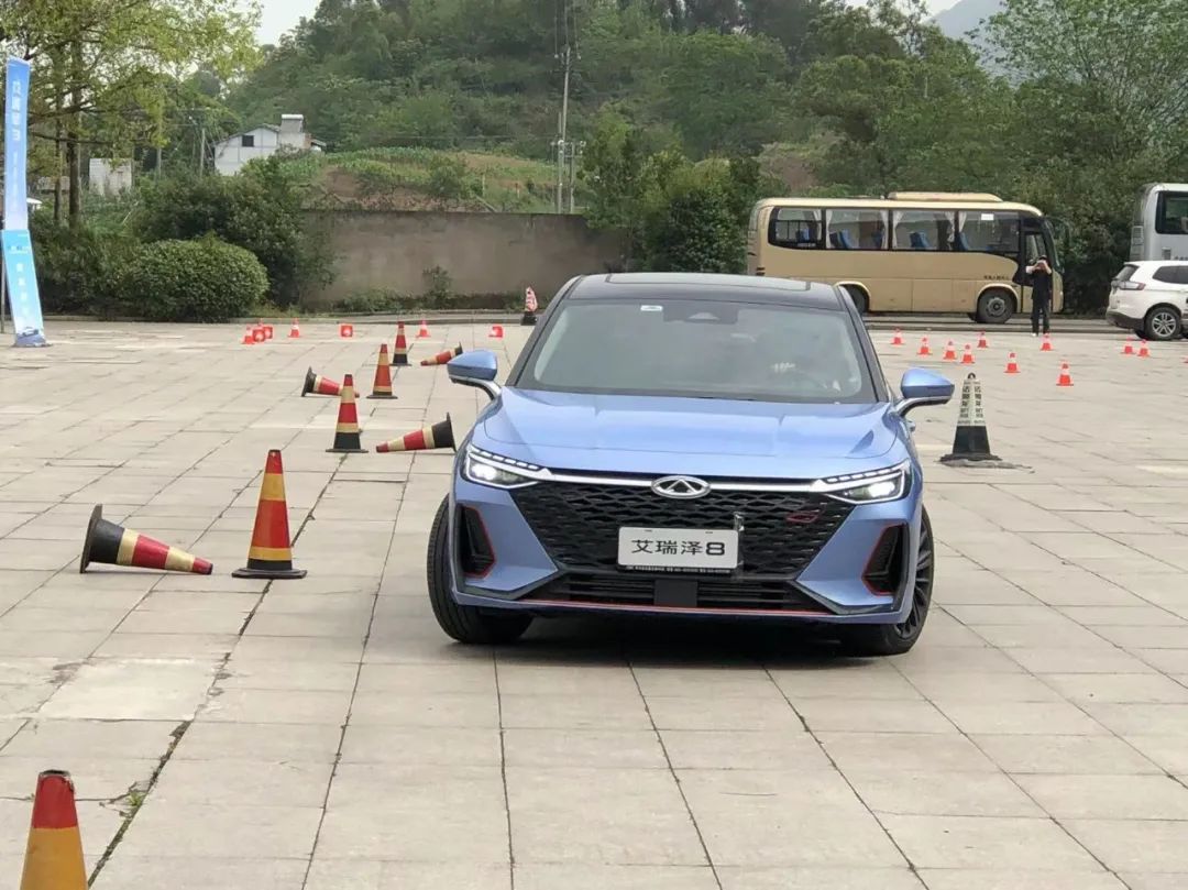 艾瑞泽8底盘,2022款艾瑞泽8驾驶体验