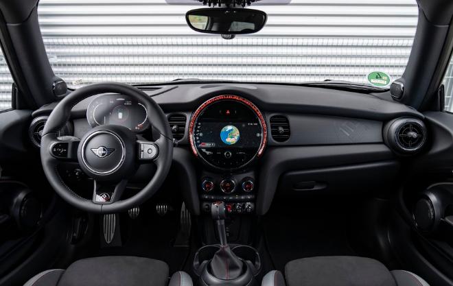 “GoodwoodFestivalofSpeed2023”展出,MINI,JCW6速MT限定版