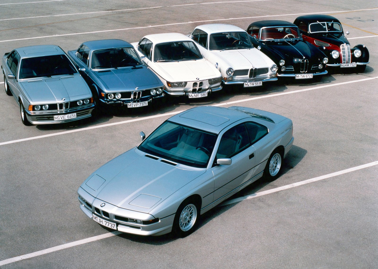 宝马8系和7系该怎么选,8系是宝马最好的车吗