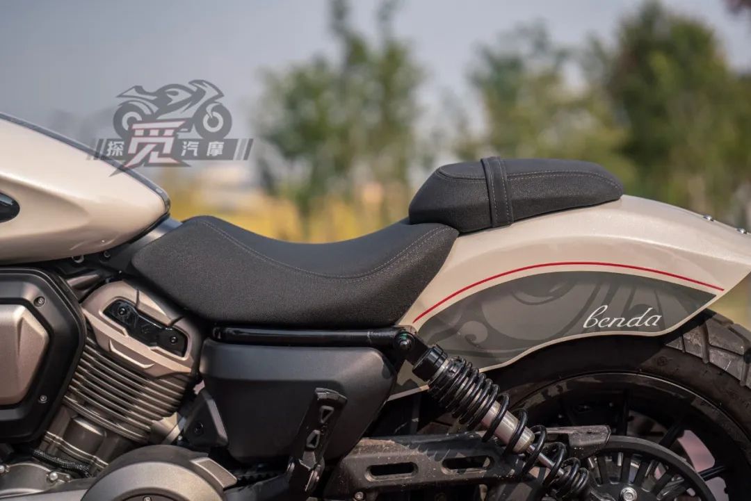 奔达金吉拉300与金吉拉450对比,奔达金吉拉450和黑旗500选哪个