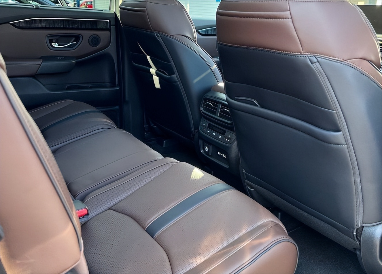 本田全新suvcrv,本田crvsuv哪一款最值得购买